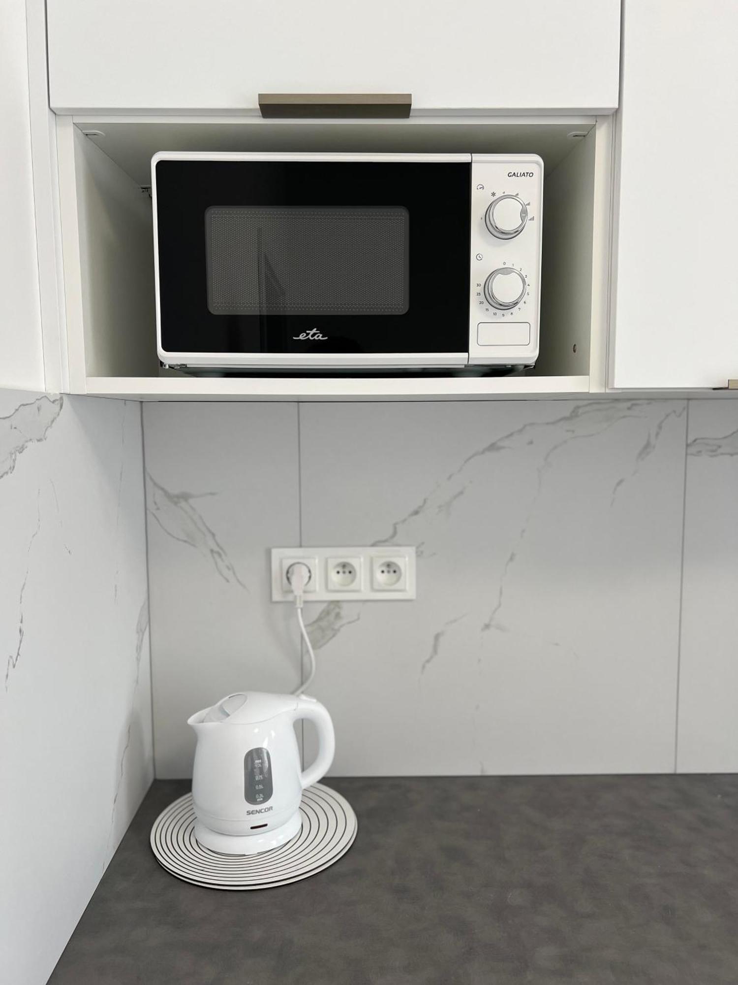 Turčianske Teplice 2 Moderne Apartmany 19 A 95 V Sukromi V Centre Mesta מראה חיצוני תמונה